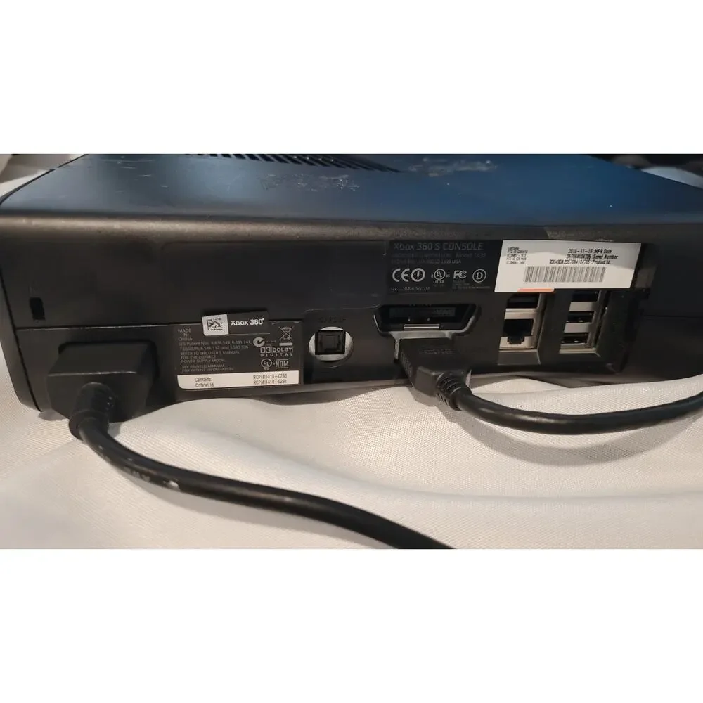 Microsoft Xbox 360 S Console Model 1439 Bundle w/ Controller & OEM Power Supply
